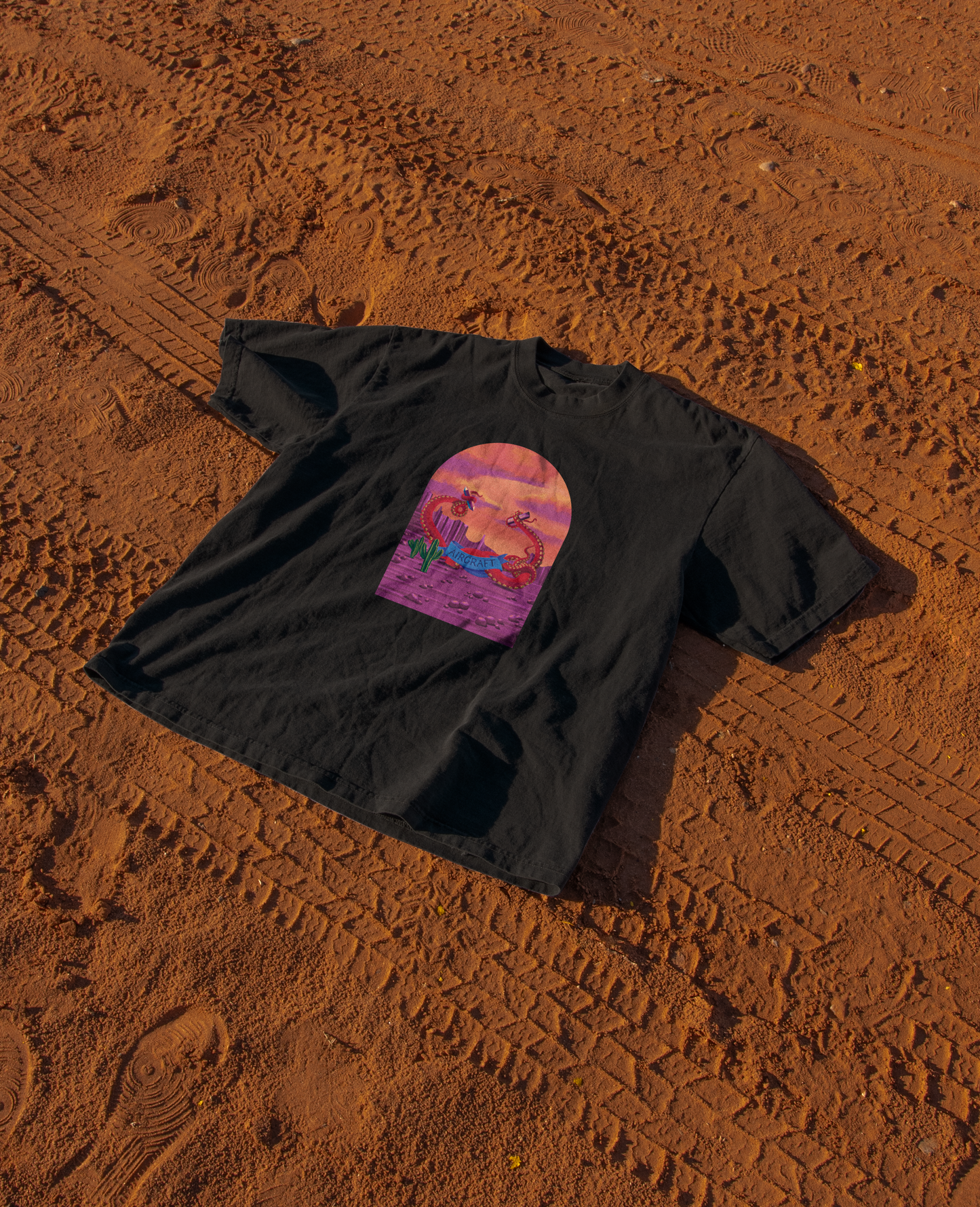 Limited Edition
Hybrid Boxy Tee